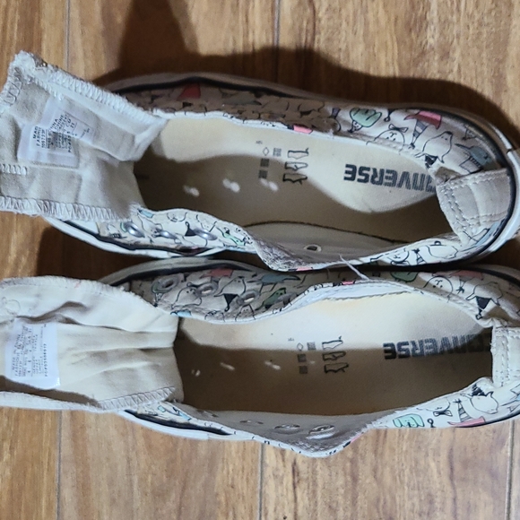 3 Pairs of Converse Shoes! - Picture 13 of 14